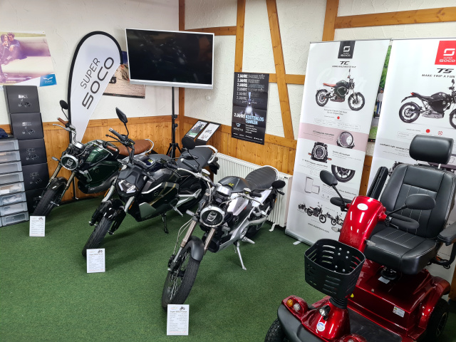 Showroom Motorraeder