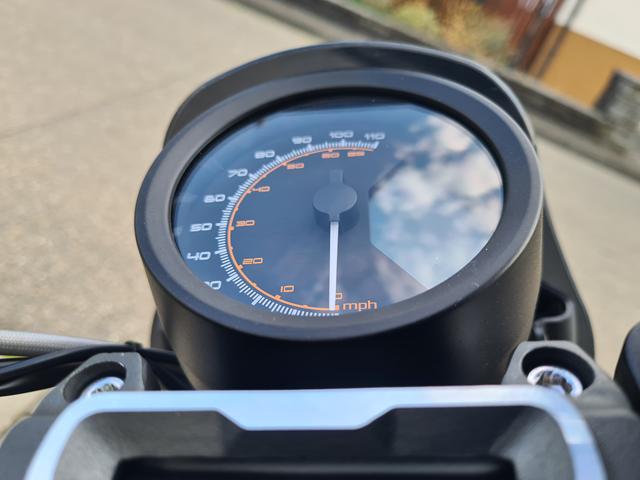 Vmoto TCmax Tacho Vmoto TCmax Tacho
